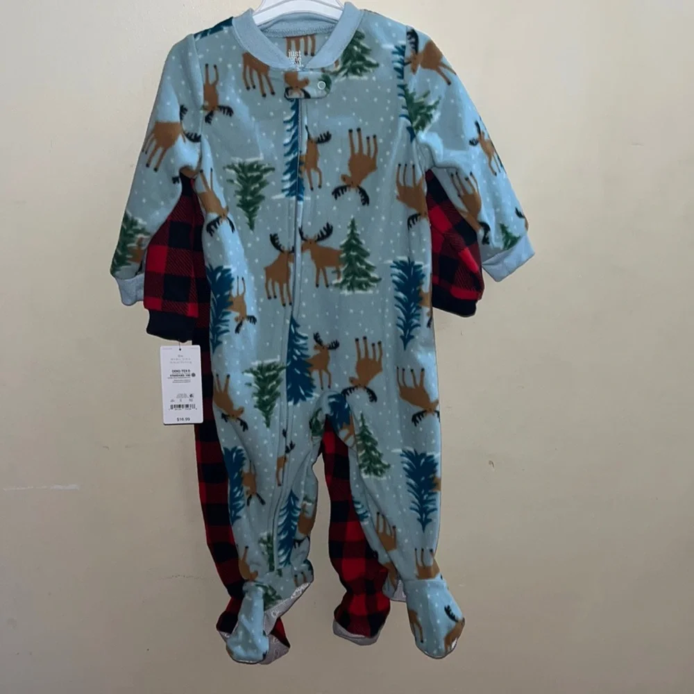 12 mo Christmas footie pajamas - Picture 1 of 2